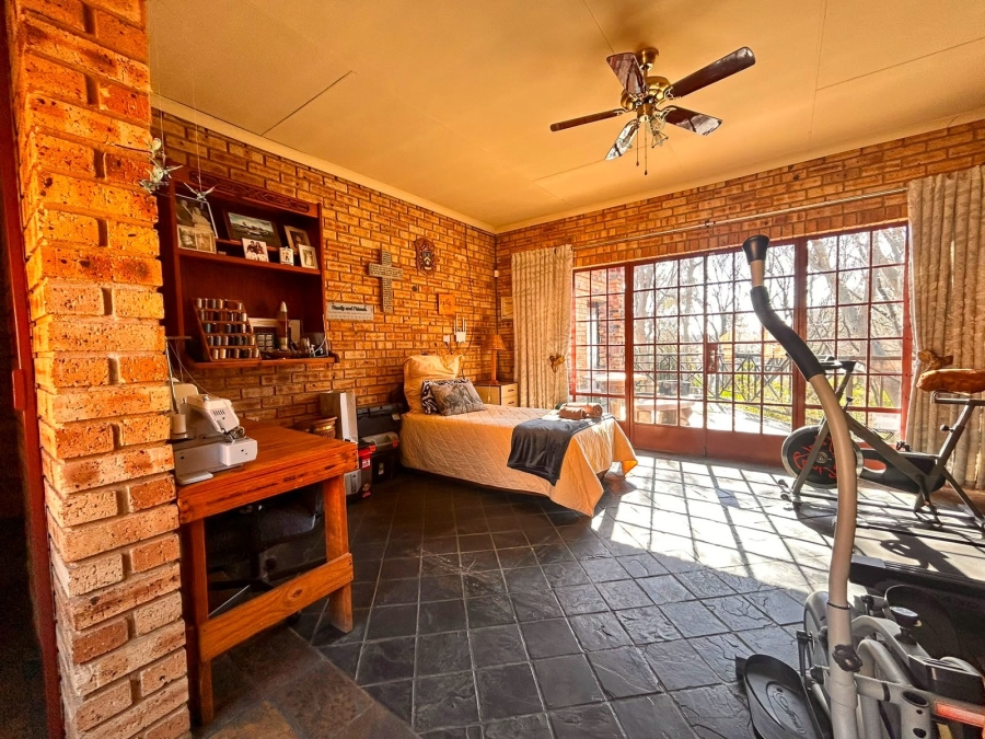4 Bedroom Property for Sale in Willow Grange Free State